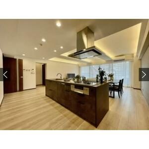 Island kitchen